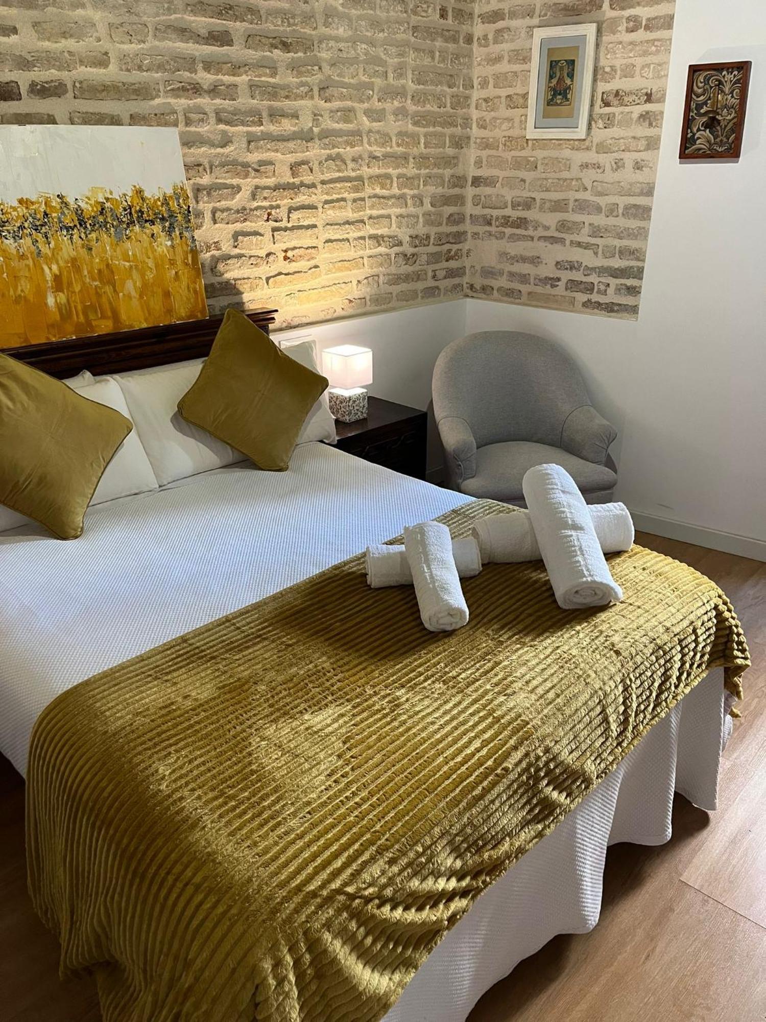 קרמונה Clarisas Suites מראה חיצוני תמונה